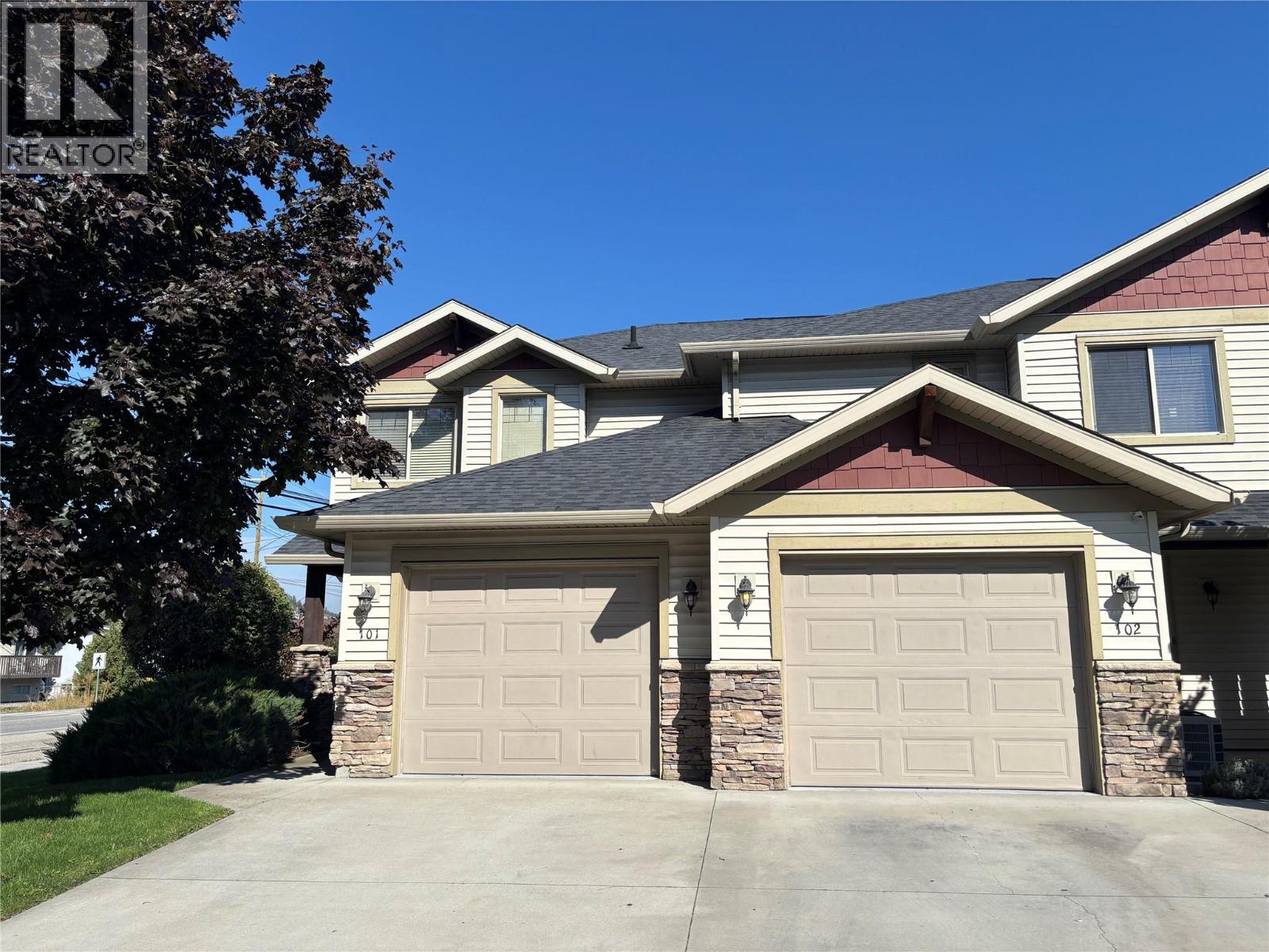 515 Gerstmar Road, Kelowna