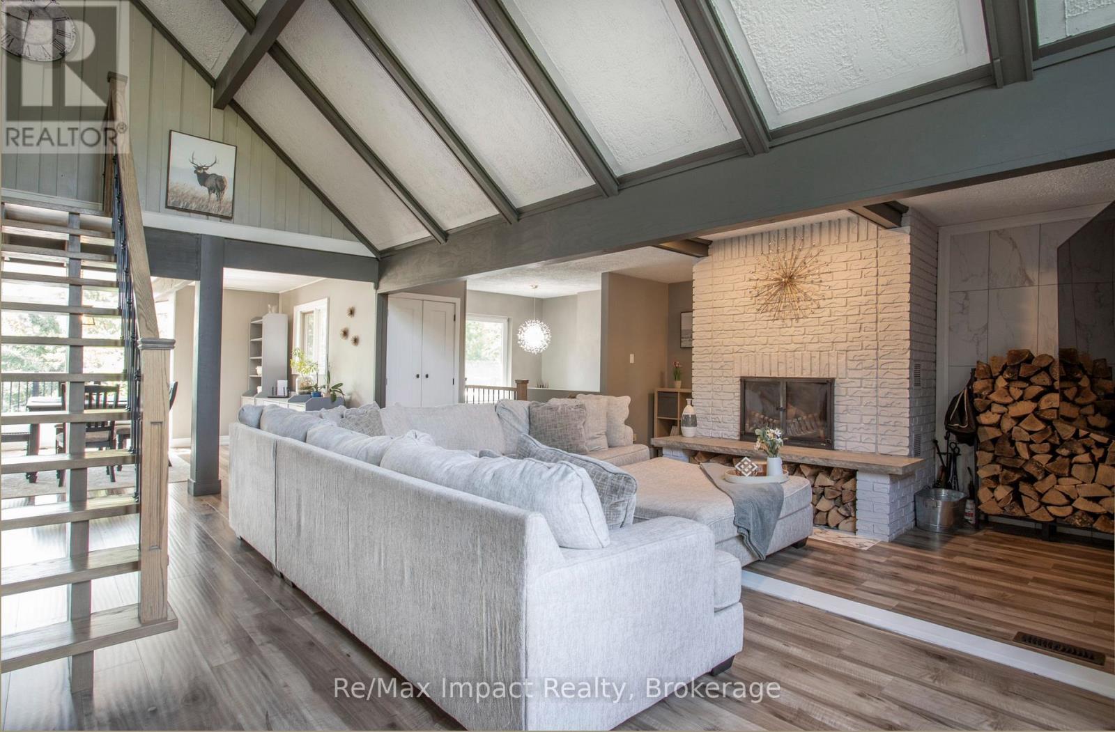 150 FINLEY ROAD - 15