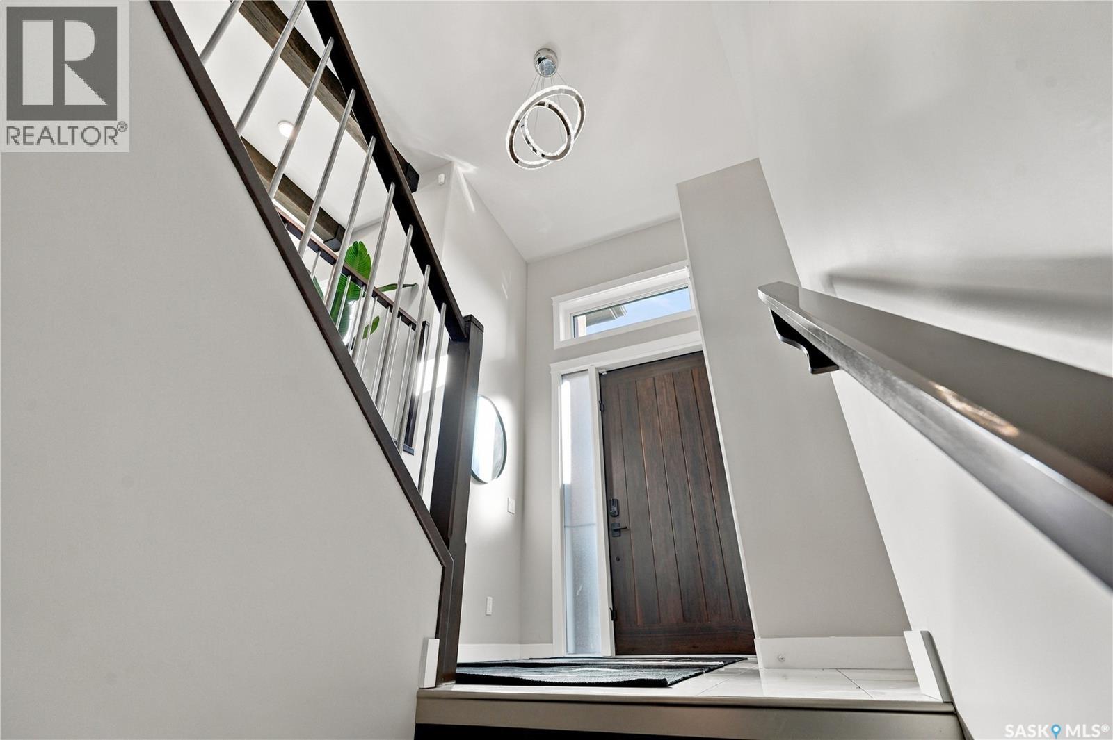 225 Cowan CRESCENT - Image 38