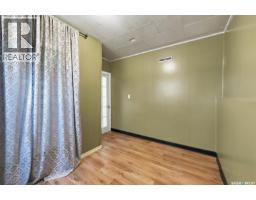 302 Mcmillan Avenue, Saskatoon, SK S7L2T5 Photo 42
