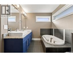 242 Pohorecky Street, Saskatoon, SK S7W0J3 Photo 31