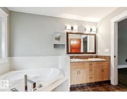 11032 80 Av Nw, Edmonton, AB T6G0R3 Photo 32