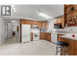 150 Devilder Avenue, Trochu, AB T0M2C0 Photo 14