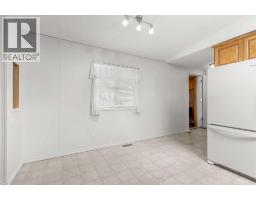150 Devilder Avenue, Trochu, AB T0M2C0 Photo 18
