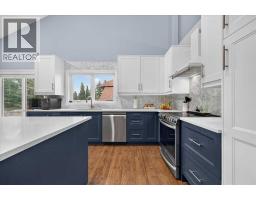 Recreational, Games room - 876 Shawnee Drive Sw, Calgary, AB T2Y1X3 Photo 15