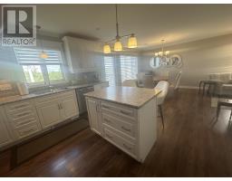 39 Triton Place thumbnail 16