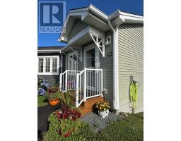 39 Triton Place thumbnail 3