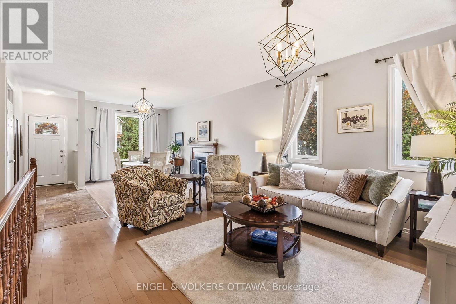 518 STONECHURCH WAY - Image 11