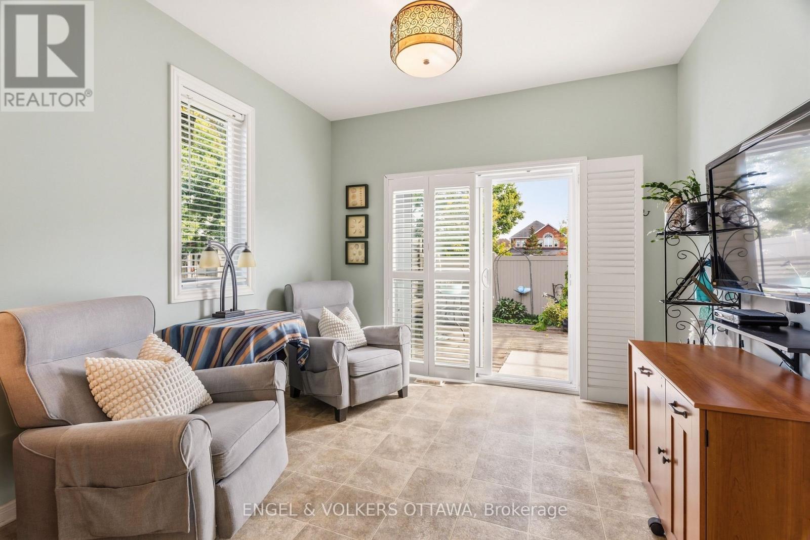 518 STONECHURCH WAY - Image 19