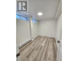 B - 907 Smyth Road, Ottawa, ON K1G1P5 Photo 15