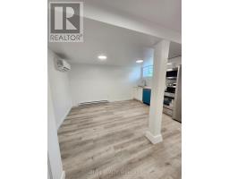 B - 907 Smyth Road, Ottawa, ON K1G1P5 Photo 7