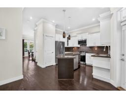 8266 211 Street, Langley, BC V2Y0E4 Photo 8
