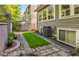 8266 211 Street, Langley, BC V2Y0E4 Photo 37
