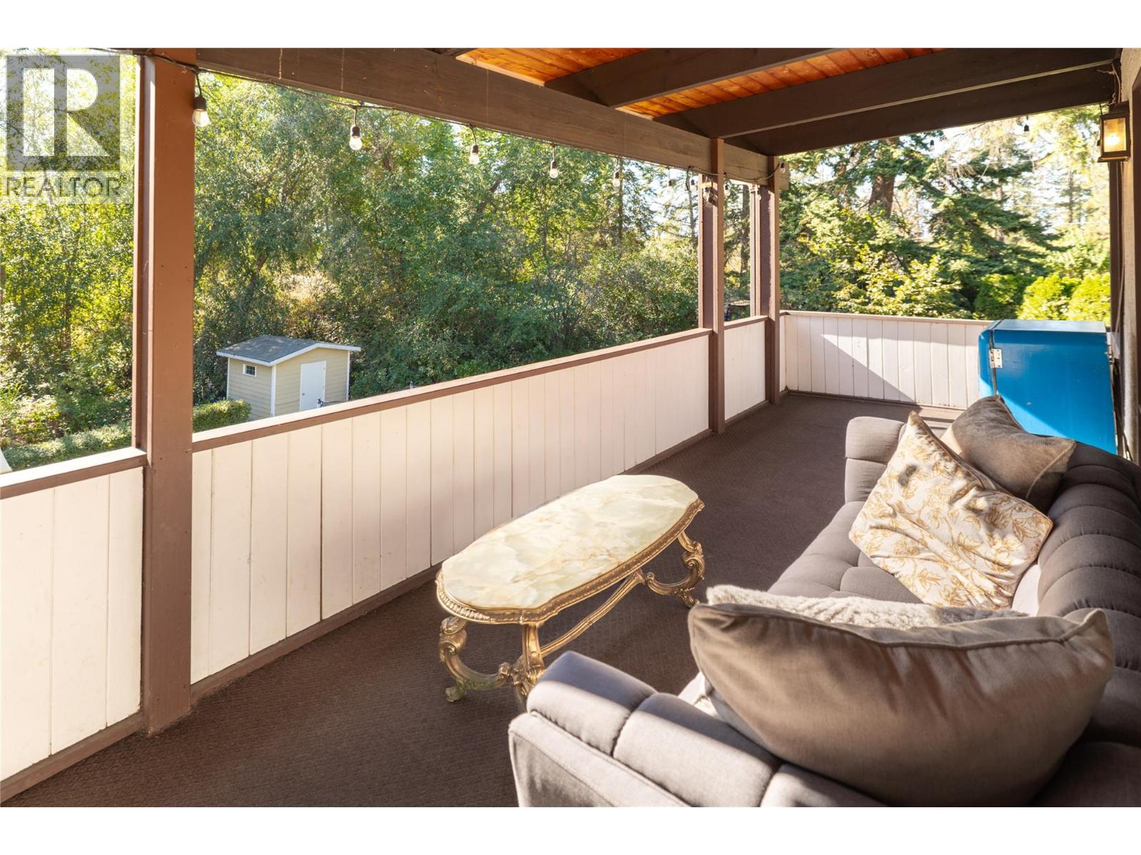 2475 Dunsmuir Road - 27