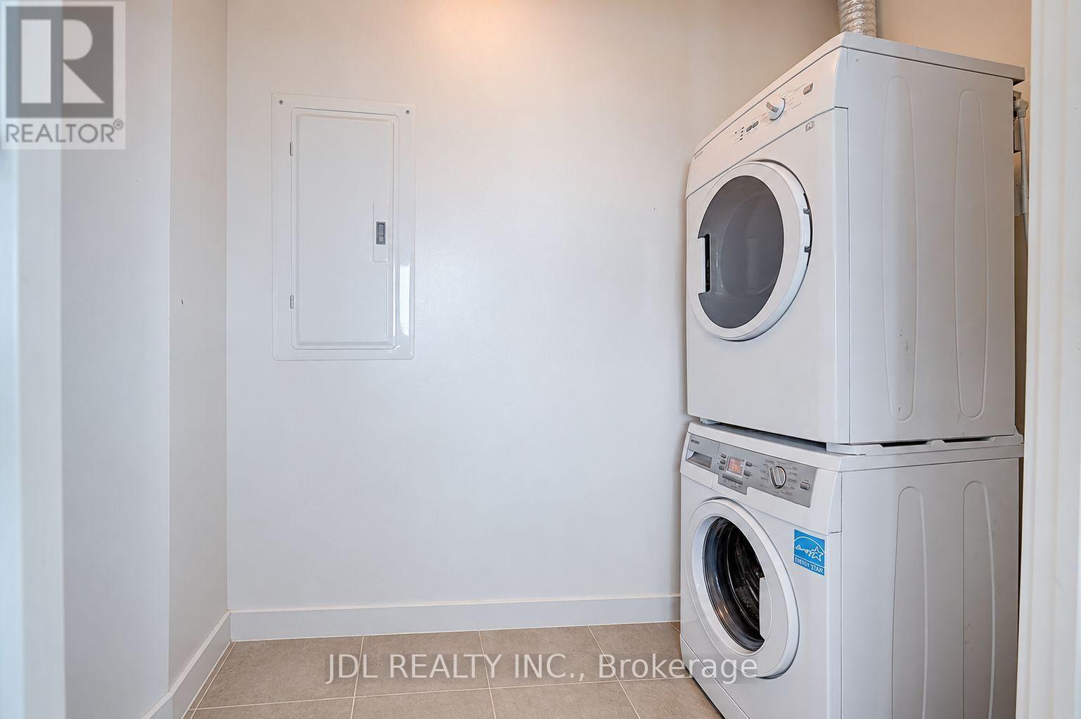 #4502 5 ST JOSEPH STREET - Image 29