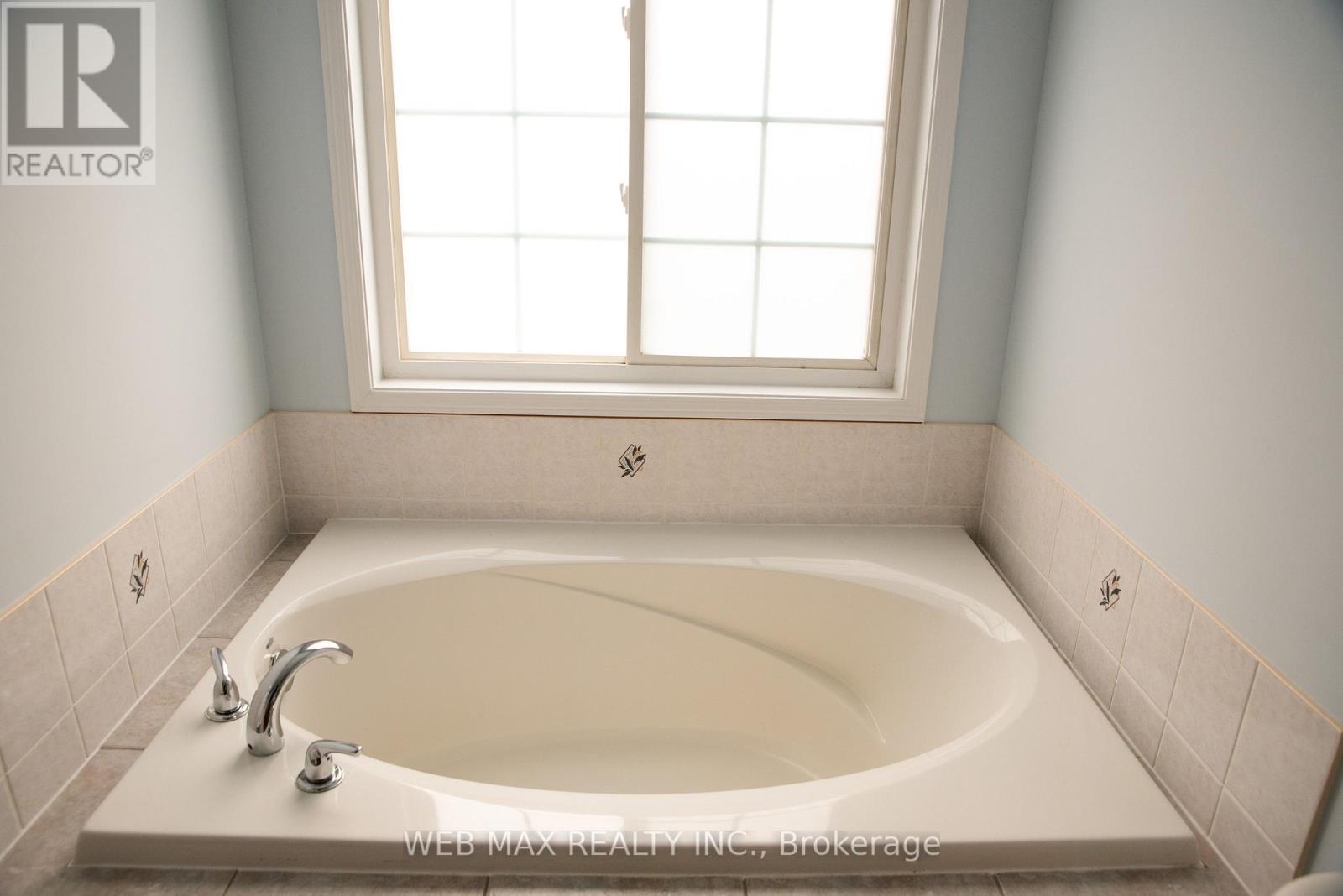 53 Ventura Lane, Ajax, ON photo 36