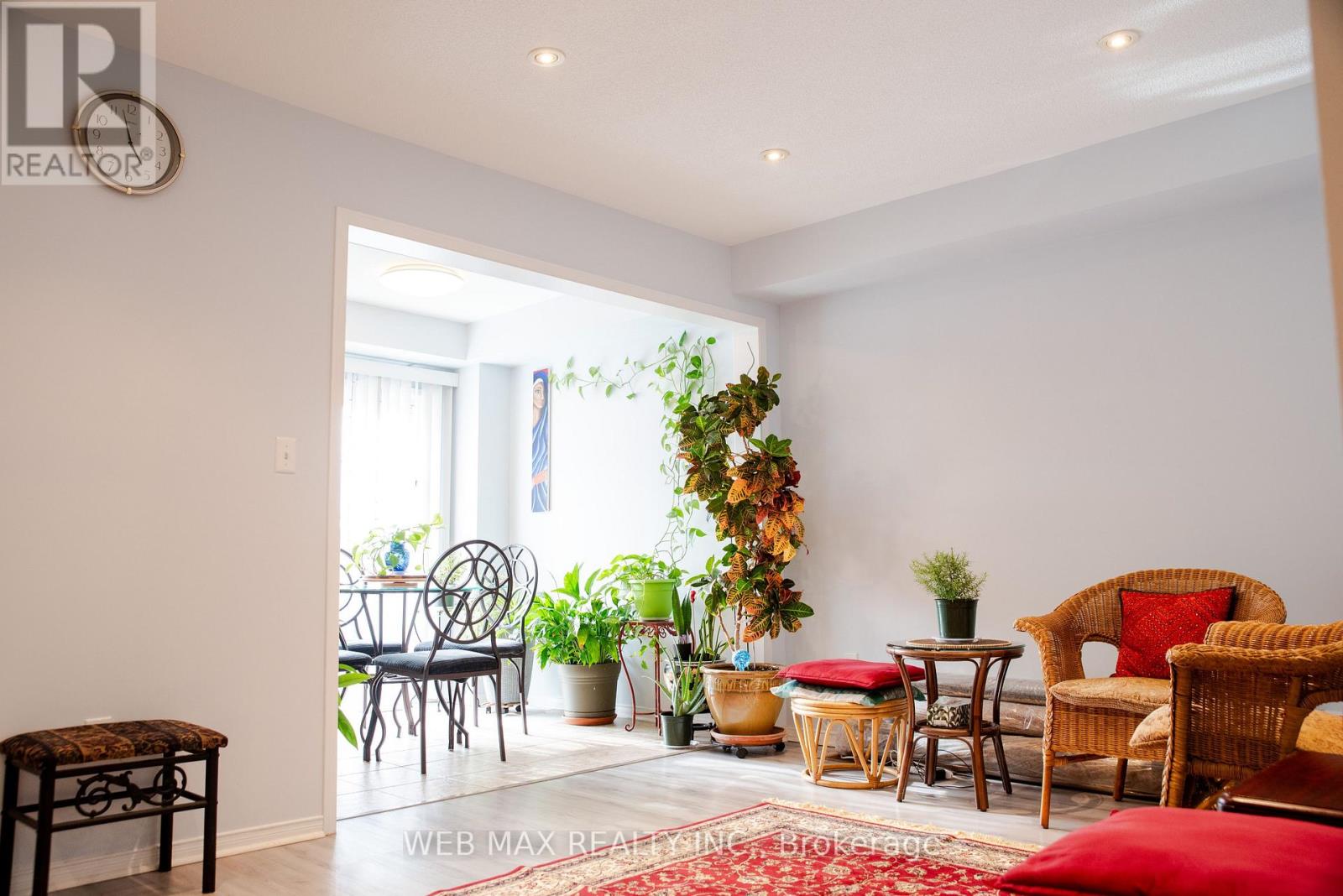 53 VENTURA LANE - 9