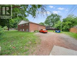 915 Lena, Windsor, ON N9C3K1 Photo 10