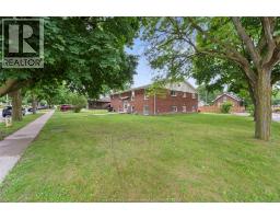 915 Lena, Windsor, ON N9C3K1 Photo 9