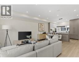311 342 Mountain Highway, North Vancouver, BC V7J2K8 Photo 11