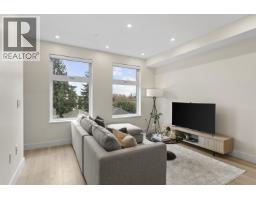 311 342 Mountain Highway, North Vancouver, BC V7J2K8 Photo 13