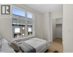 311 342 Mountain Highway, North Vancouver, BC V7J2K8 Photo 24
