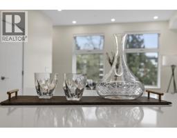 311 342 Mountain Highway, North Vancouver, BC V7J2K8 Photo 8