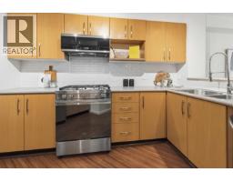 109 300 Klahanie Drive, Port Moody, BC V3H5K8 Photo 6