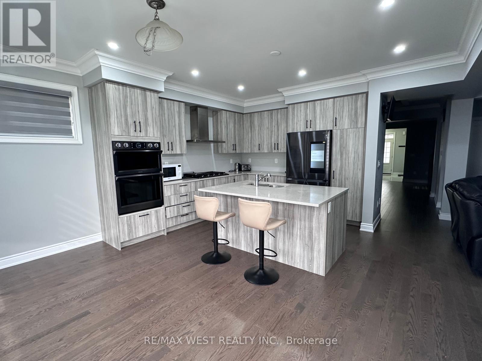 111 SCARLET WAY, Bradford West Gwillimbury (Bradford) — photo 12