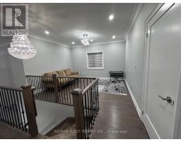 111 Scarlet Way, Bradford West Gwillimbury, ON L3Z0T4 Photo 15