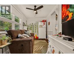 15 Mapes Avenue, Hamilton, ON L8S2K3 Photo 16