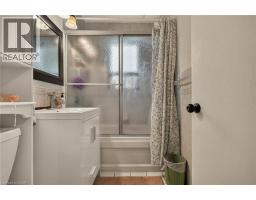 15 Mapes Avenue, Hamilton, ON L8S2K3 Photo 18
