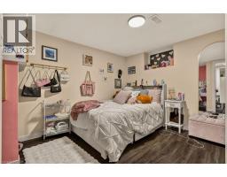 15 Mapes Avenue, Hamilton, ON L8S2K3 Photo 28