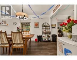 Sunroom - 15 Mapes Avenue, Hamilton, ON L8S2K3 Photo 7