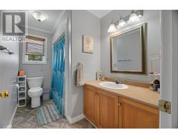 5 Palmerston Drive thumbnail 13