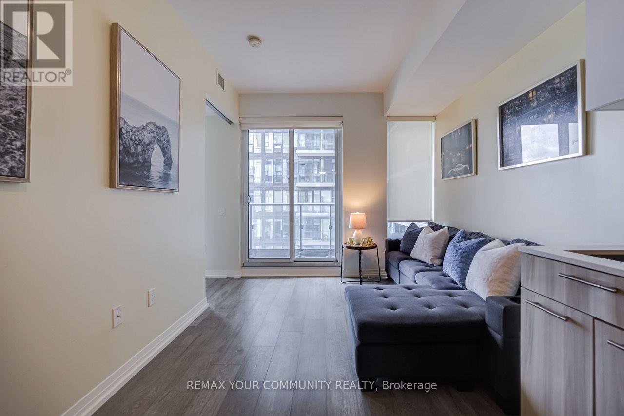#938 251 JARVIS STREET - 16