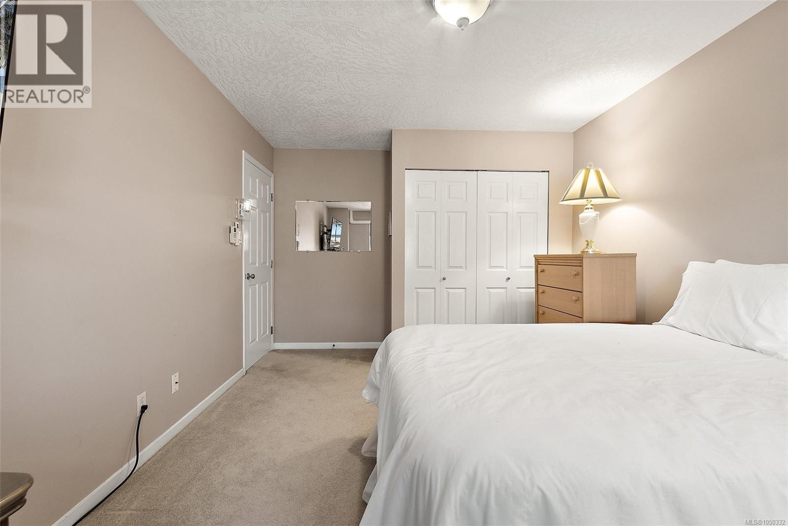 106 1110 Willow Street, Saanich