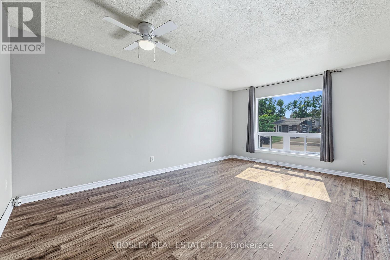 46 AUSTEN LANE, Barrie (Letitia Heights) — photo 8