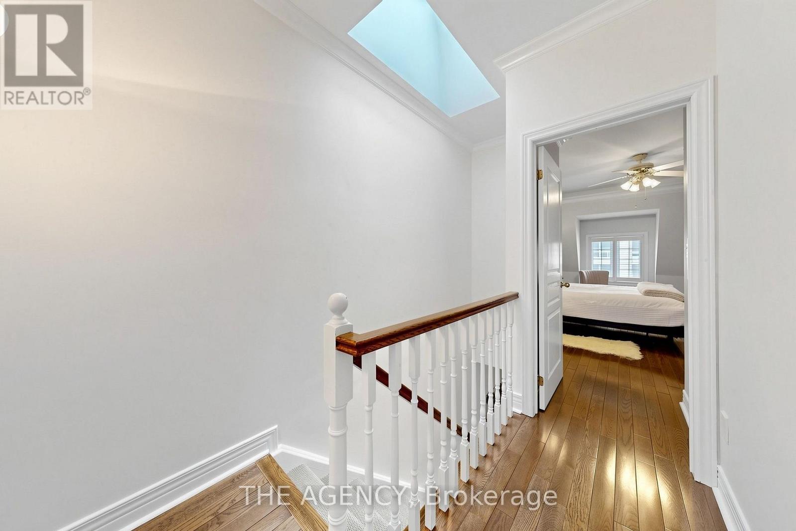 272 REDPATH AVENUE - 25