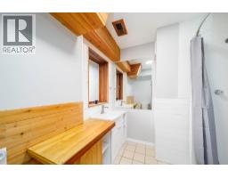 11011 Hallam Drive, Lake Country, BC V4V1P2 Photo 31