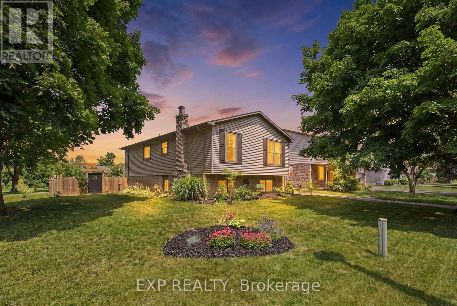 72 Crestlynn Crescent, Norfolk (Simcoe), Ontario, N3Y4X3, Norfolk (Simcoe), Ontario — photo 2 of 5