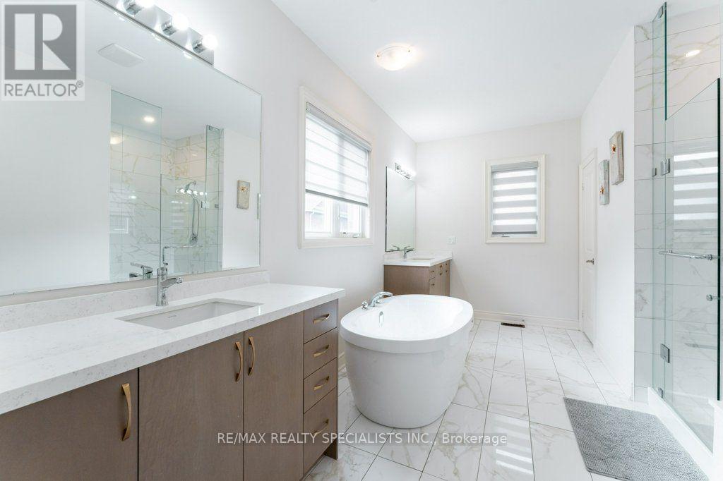 7 Grierson Trail — photo 28