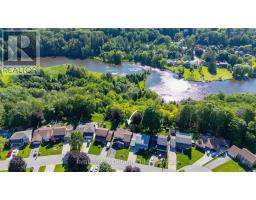 126 5th Avenue E, Owen Sound, ON N4K6C7 Photo 46
