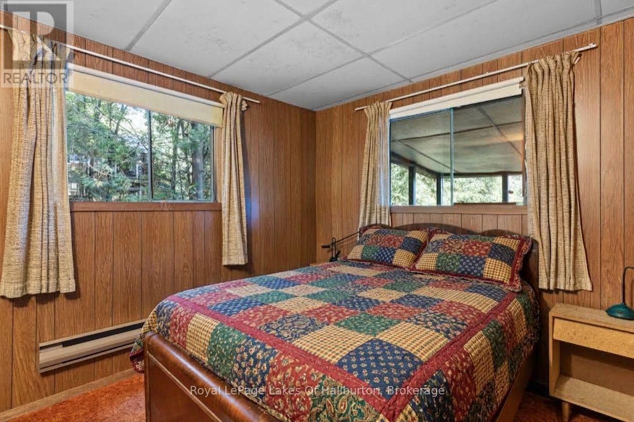 1081 HADLEY LANE - 29
