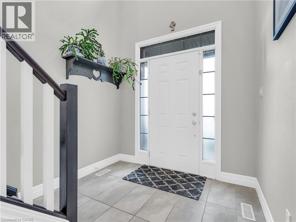 3 Bed, 3 Bath House for Rent in London – 2666 TOKALA Drive, London - Image 6