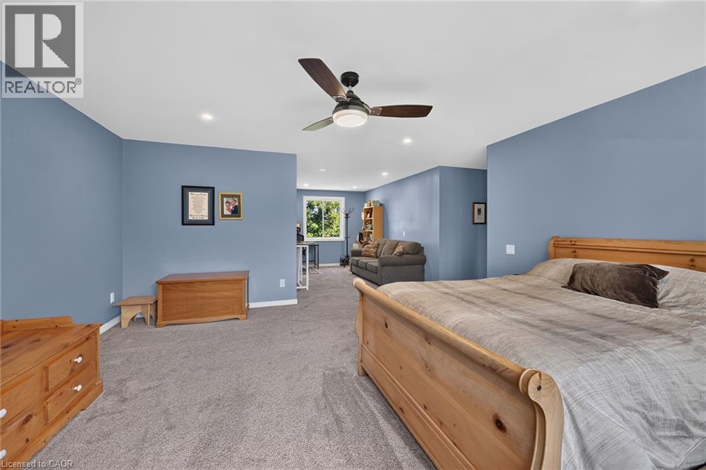 8105 LEEMING Road - Image 25
