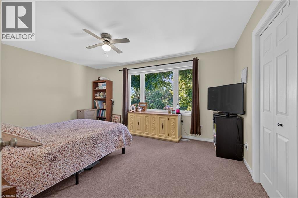 8105 LEEMING Road - Image 26