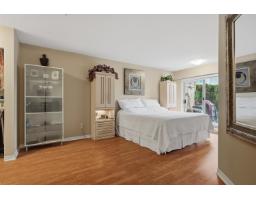 15272 20 Avenue, Surrey, BC V4A2A3 Photo 11