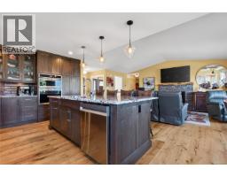 Kitchen - 4675 Davenport Rd, Cowichan Bay, BC V0R1N1 Photo 12