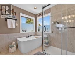 4675 Davenport Rd, Cowichan Bay, BC V0R1N1 Photo 21